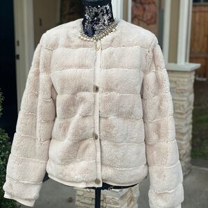 FAUX FUR BOMBER JACKET